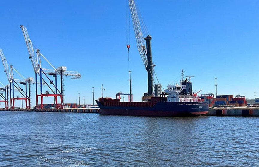 Сивак: за 9 месяцев транзит белорусских грузов через порты России увеличился в 2,2 раза
