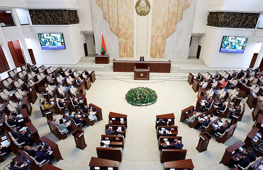 Депутаты приняли законопроект о народном ополчении