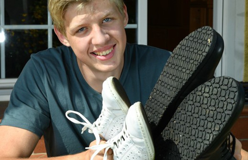 Подросток из Берлина попал в книгу рекордов с 57 размером обуви