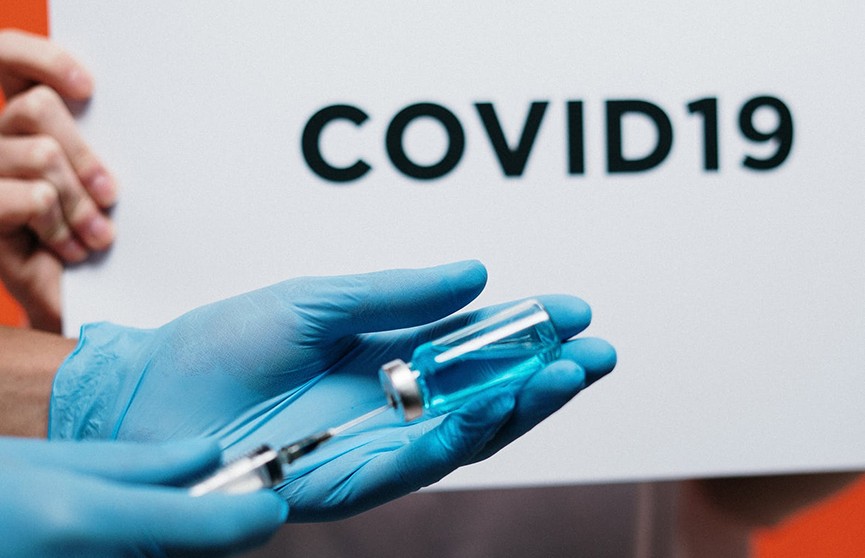 Клинические испытания вакцины от коронавируса завершились в России