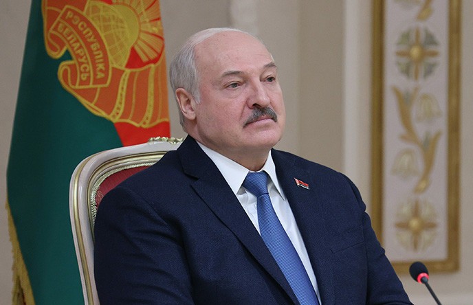 Лукашенко: Запад пытался организовать в Беларуси майдан, как на Украине, но ничего не вышло