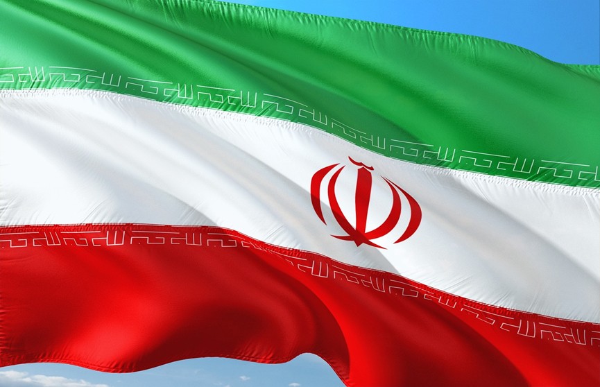 Президент Ирана: Мы не ждем, когда США и ЕС улыбнутся нам