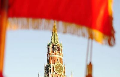 В России предложили сделать Знамя Победы государственным флагом