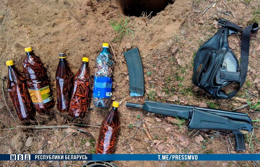 Тайник с боеприпасами и взрывчаткой нашли в Вороновском районе
