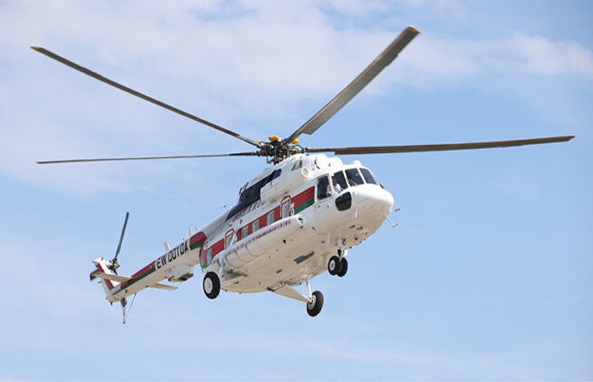 Ремонт вертолета президента Кыргызстана провели под контролем Александра Лукашенко