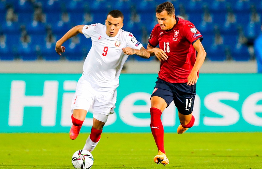 Сборная Беларуси по футболу проиграла Чехии в отборочном матче ЧМ-2022