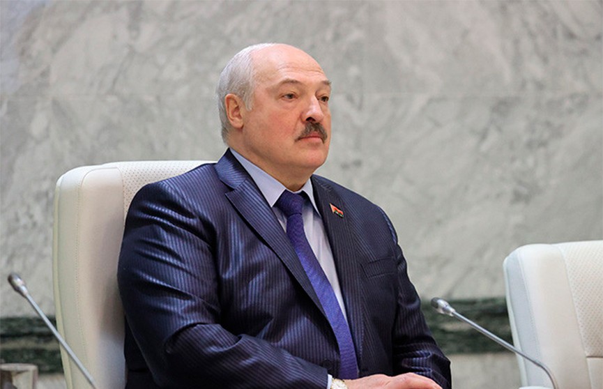 Визит Лукашенко на Дальний Восток закончился: Президент вылетел в Минск