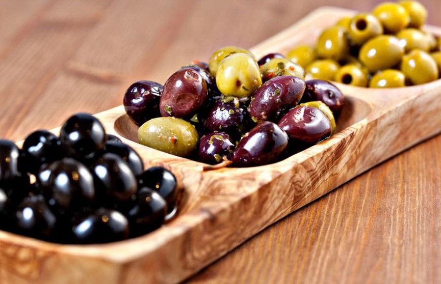 Учёные: оливки препятствуют развитию рака