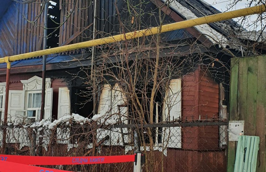Пожар в Борисове: четыре человека погибли