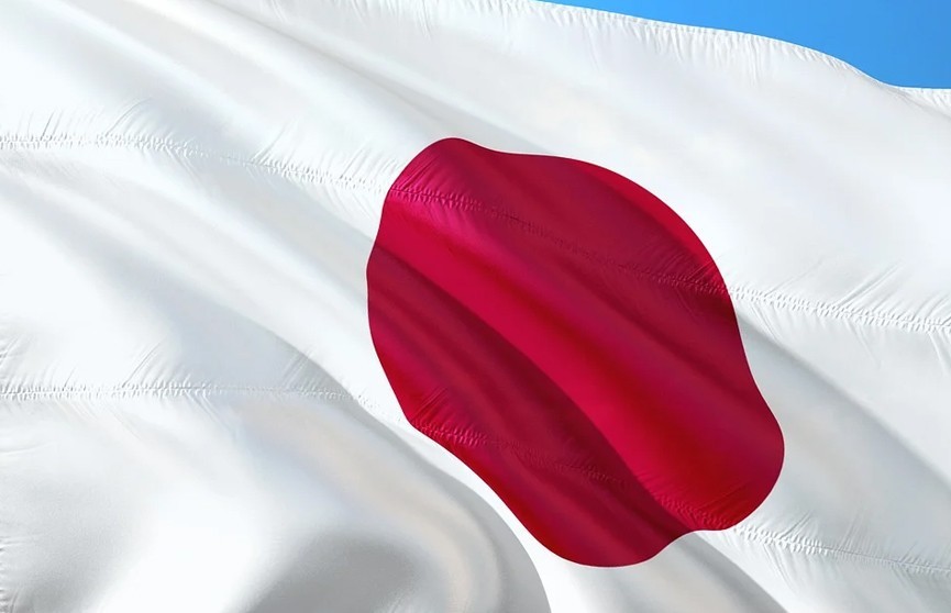 Премьер Японии заявил о желании подписать мирный договор с Россией