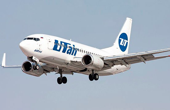 Лайнер авиакомпании «ЮТэйр» столкнулся со стаей птиц и вернулся в аэропорт Внуково