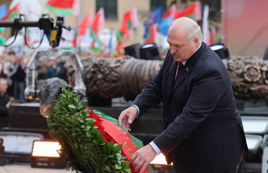 А. Лукашенко: Мы приходим сюда, чтобы не повторилось страшное прошлое