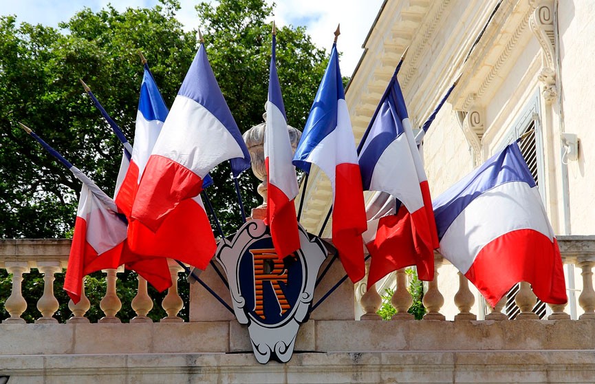 Сторонники «левой» партии собрались на митинг в центре Парижа