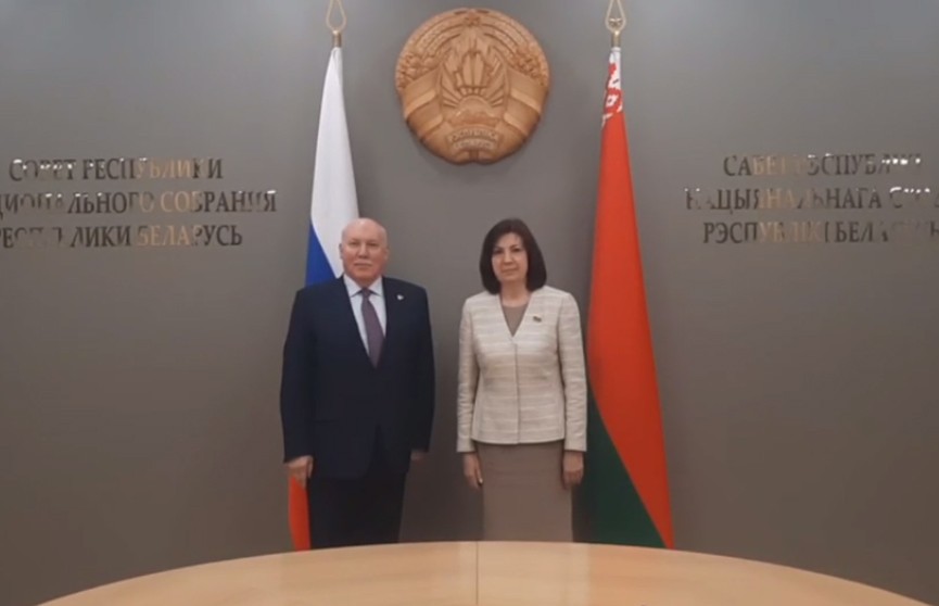 Наталья Кочанова провела встречу с госсекретарем Союзного государства Дмитрием Мезенцевым