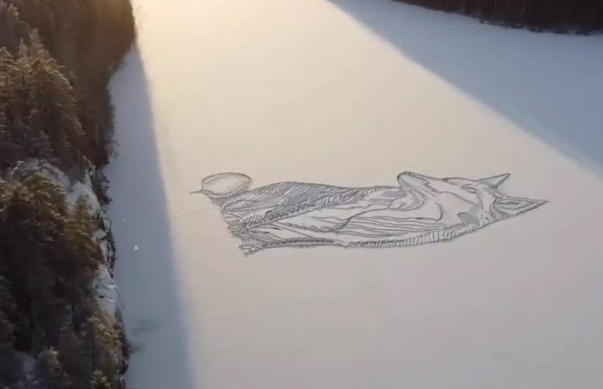 Рисовал 4 часа лопатой на заснеженном озере. Посмотрите, что получилось – дух захватывает!