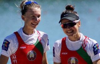 Белоруски Анастасия Янина и Елена Фурман завоевали золото на чемпионате Европы по академической гребле