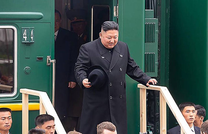 Ким Чен Ын прибыл с первым визитом в Россию на встречу с Владимиром Путиным