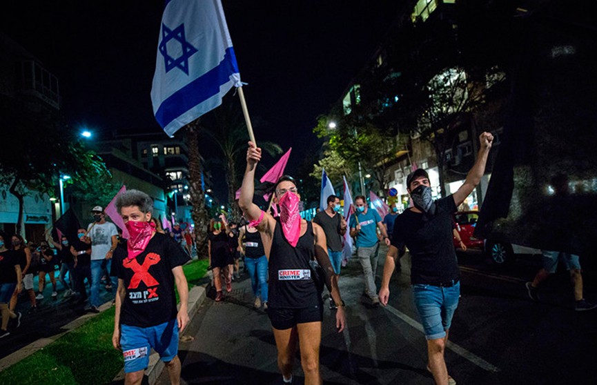 Тысячи людей вышли на акции протеста в Израиле