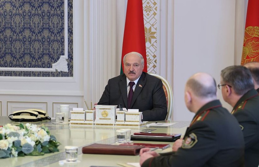 Лукашенко: на Украине разворачивается сценарий, который не был реализован в Беларуси