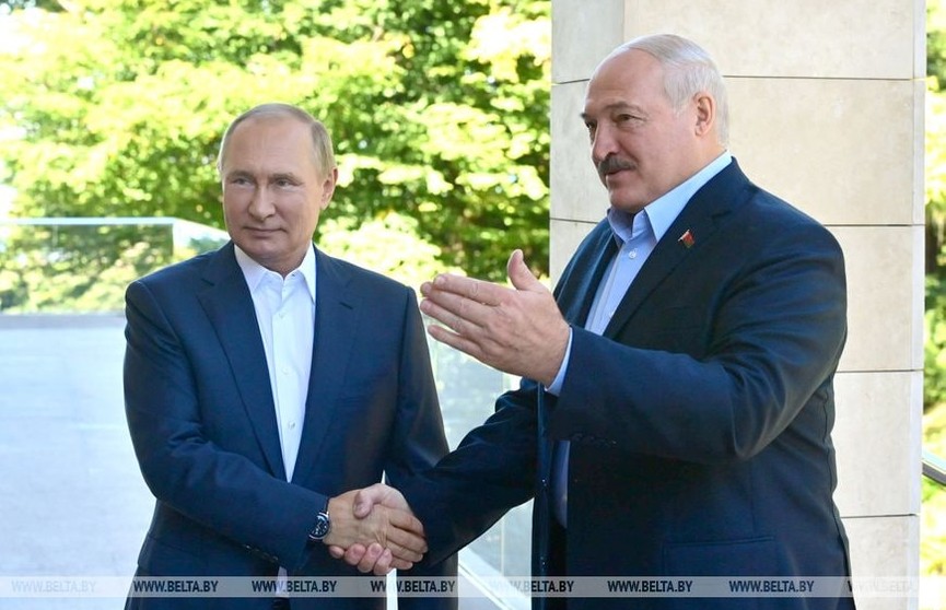 Лукашенко и Путин проводят переговоры в Сочи