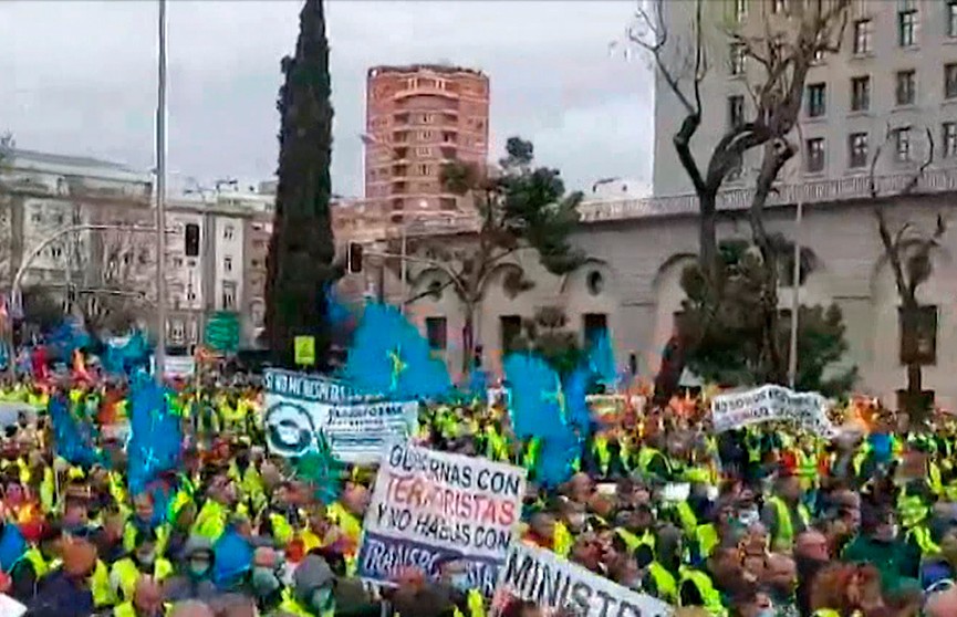 В Испании продолжаются протесты против роста цен на топливо
