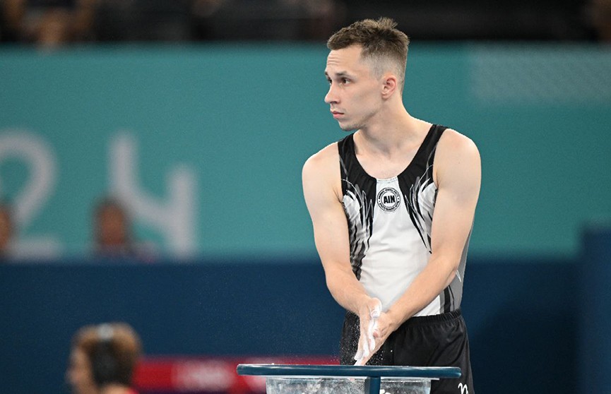 Иван Литвинович стал чемпионом Олимпийских игр по прыжкам на батуте