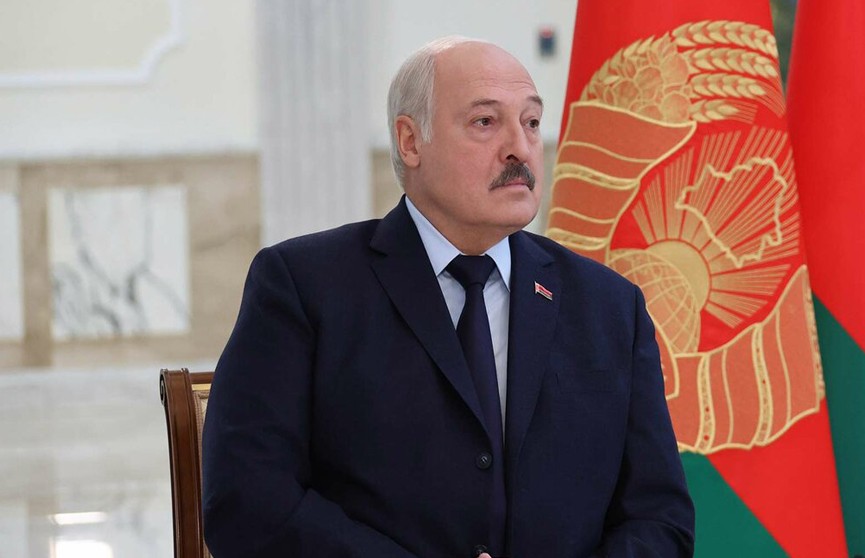 Лукашенко рассказал об условиях мира на Украине