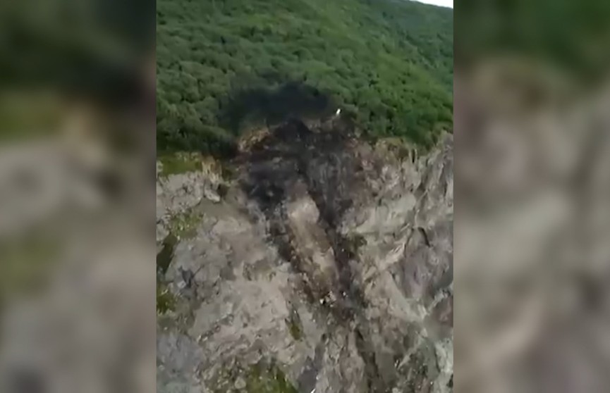 Найдены обломки пропавшего на Камчатке самолета Ан-26. Выживших, по предварительным данным, нет