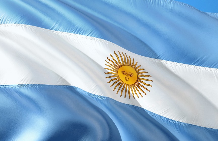 Новое правительство Аргентины отказалось от приглашения в БРИКС