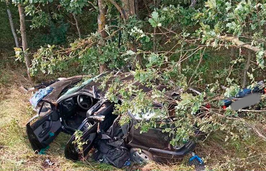 Пассажирка легковушки погибла в результате ДТП в Ганцевичском районе
