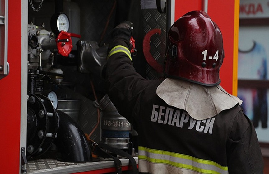 В Брестской области этой ночью горело административное здание