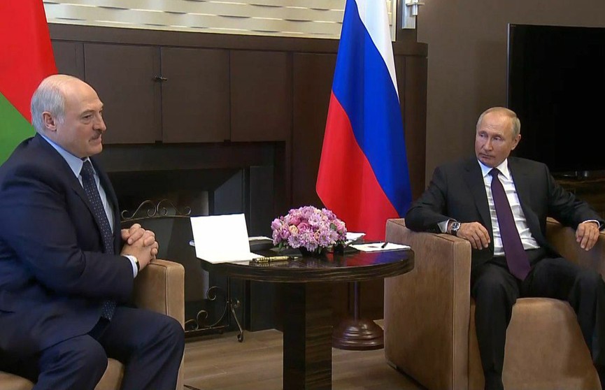 Встреча Лукашенко и Путина прошла в Сочи. О чём договорились президенты?