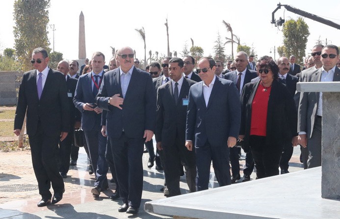 Александр Лукашенко и президент Египта посетили объекты Нового Каира