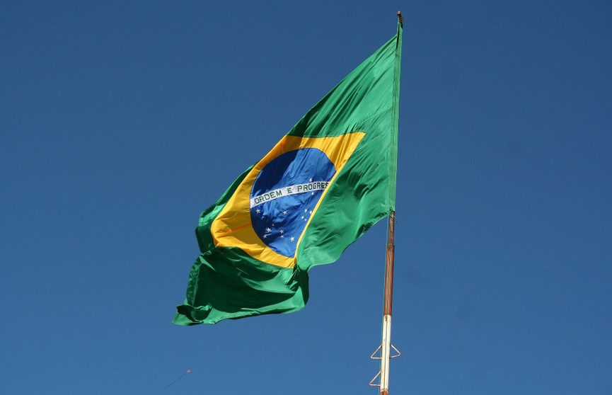 Президент Бразилии: Зеленский не пришел на встречу с ним на саммите G7