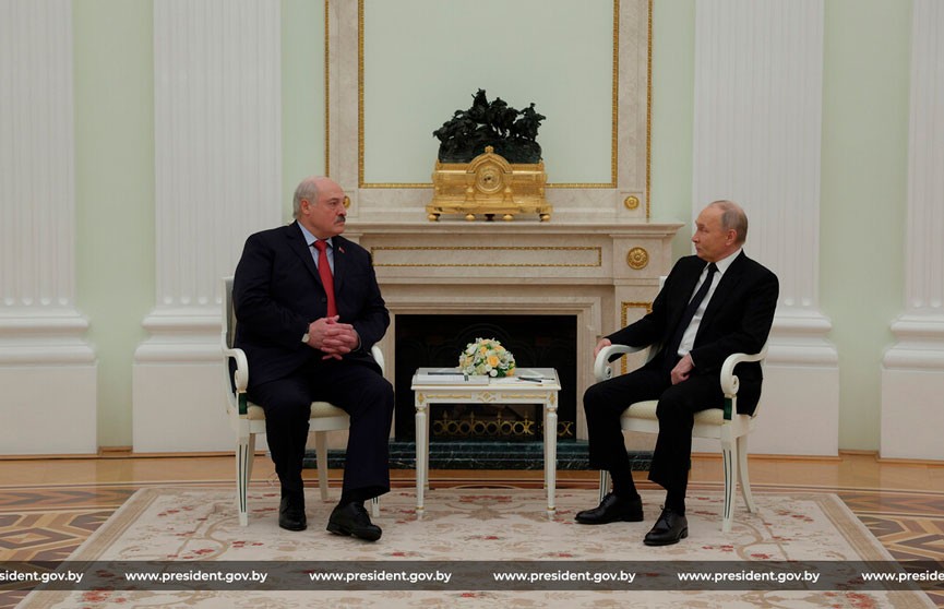 Политика высоких орбит: о чем говорили Александр Лукашенко и Владимир Путин в Москве