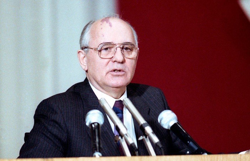 Александр Лукашенко выразил соболезнования родным и близким Михаила Горбачева
