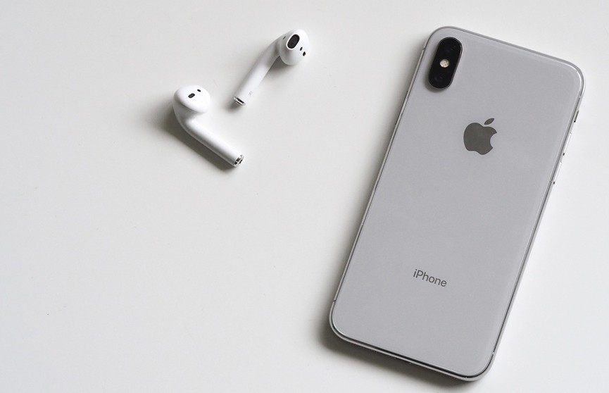 AirPods Max могут получить костную проводимость