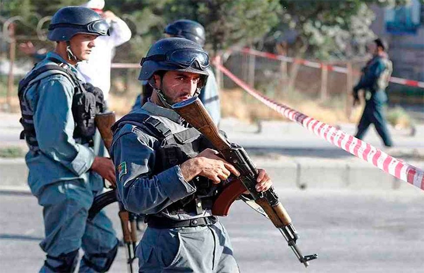 В столкновениях в Афганистане погибли семеро полицейских