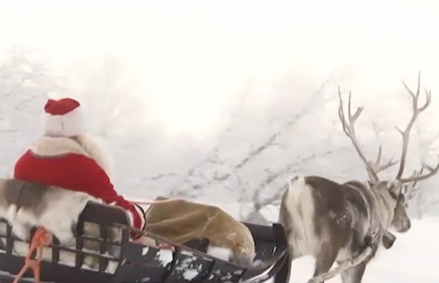 Санта отправился в традиционное путешествие из Лапландии