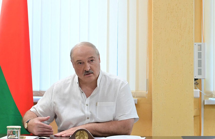 А. Лукашенко посетил границу Беларуси с Украиной. Главное