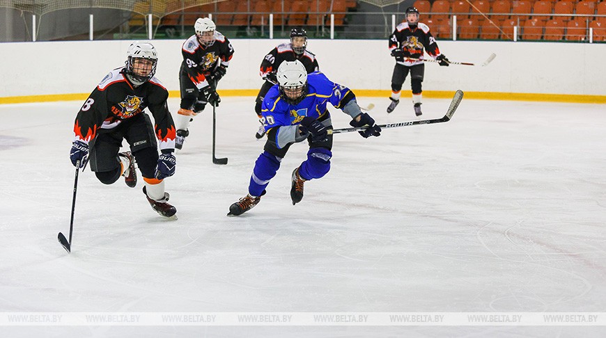 В Минске начинается финал республиканских соревнований по хоккею «Золотая шайба»