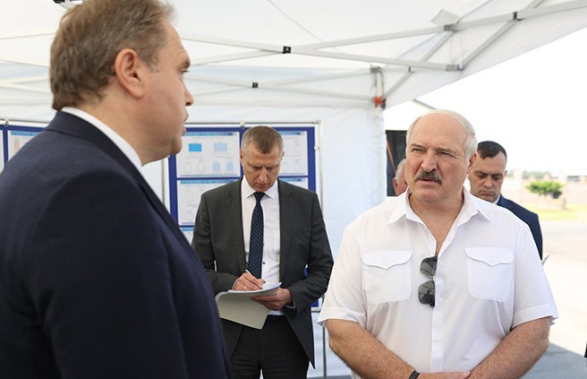Лукашенко: Мерзавцам по ту сторону границы мы должны показать, что санкции – это их бессилие. И мы это сделаем