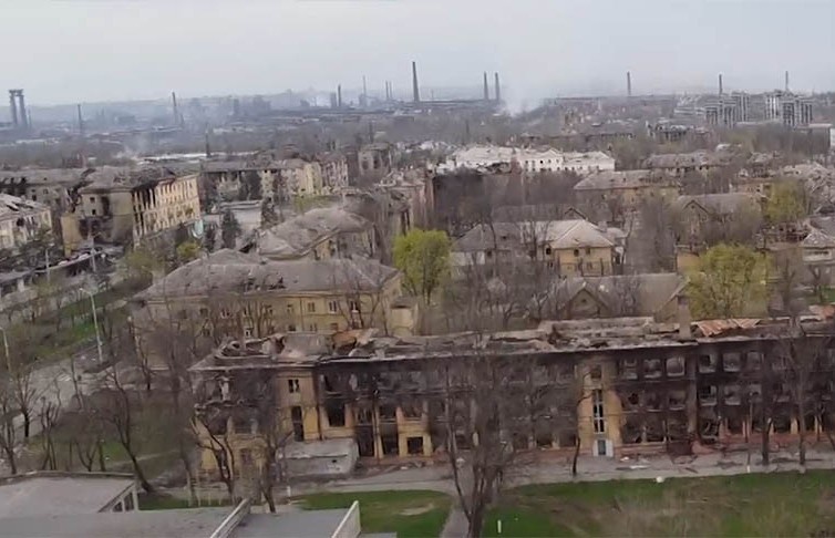 Украинских военных, которые решили сдаться, расстреливали в спины националисты «Азова»