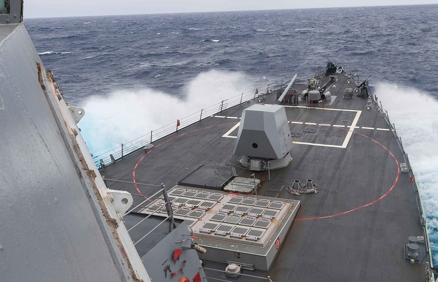 Хуситы заявили, что атаковали эсминец США в Красном море