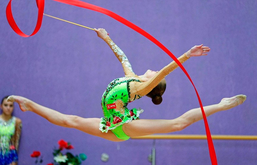 Чемпионат мира по художественной гимнастике-2018: белоруска Анастасия Салос вышла в финал соревнований с лентой