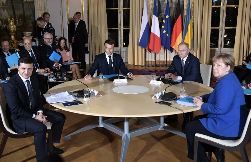 Лидеры «нормандской четверки» приняли коммюнике по итогам переговоров в Париже