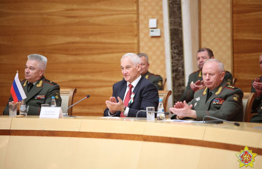 В Национальной библиотеке Республики Беларусь состоялось заседание Совета министров обороны стран СНГ
