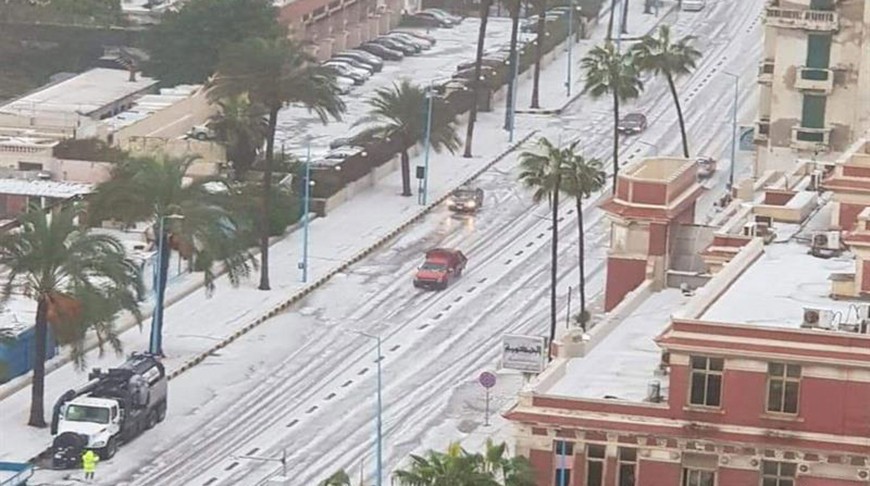 В Египте прошел мощный циклон: там выпал снег, морские порты не принимают корабли