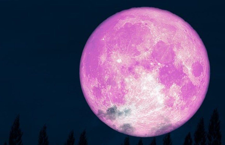 Розовая Луна 2020: жители Земли смогут наблюдать редкое явление в небе в ночь с 7 на 8 апреля