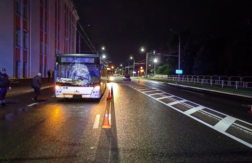 В Гродно пригородный автобус насмерть сбил пешехода